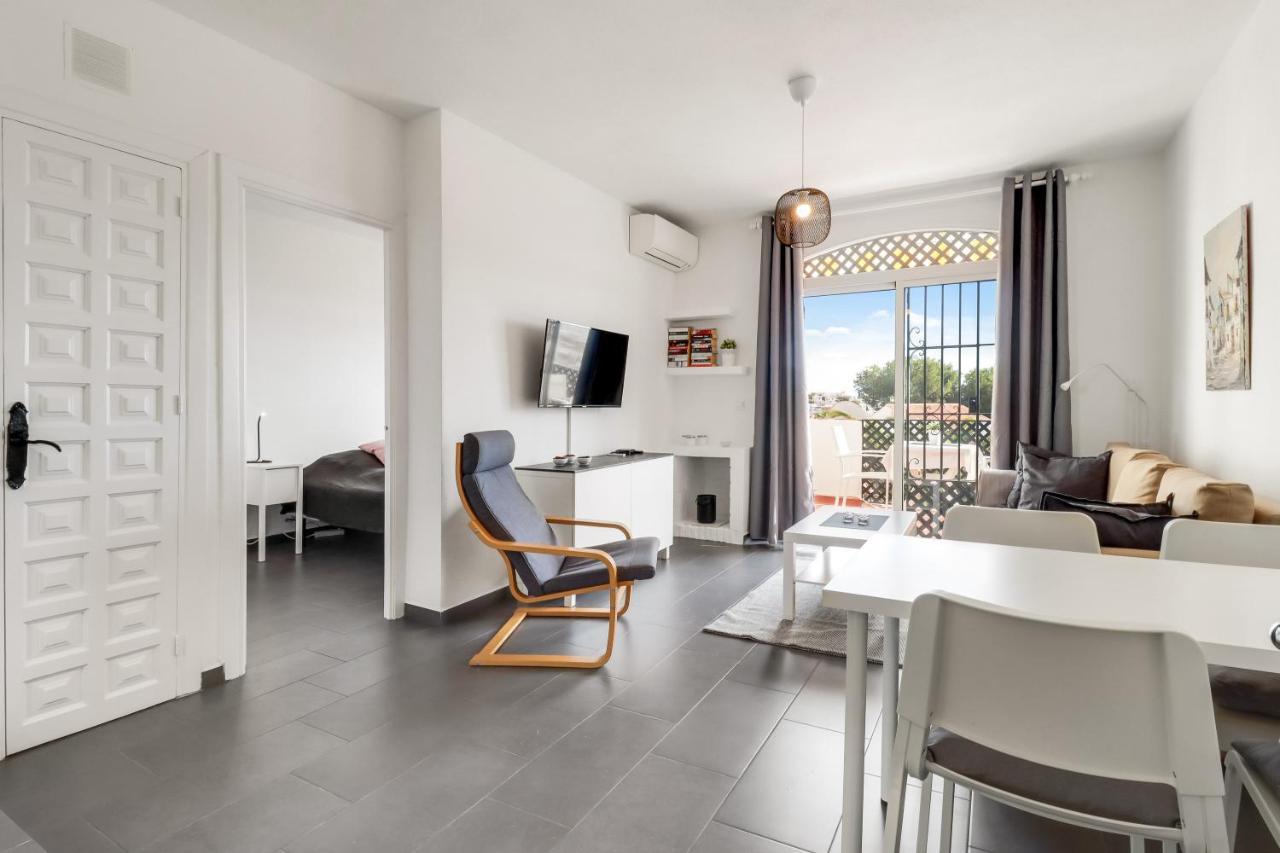 1 Bedroom In Verano Azul, Free Wi-Fi Nerja Exterior foto