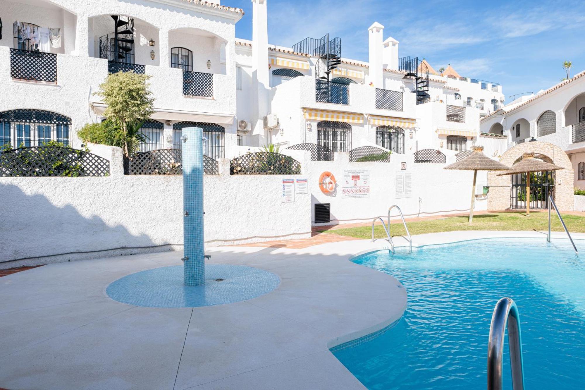 1 Bedroom In Verano Azul, Free Wi-Fi Nerja Exterior foto