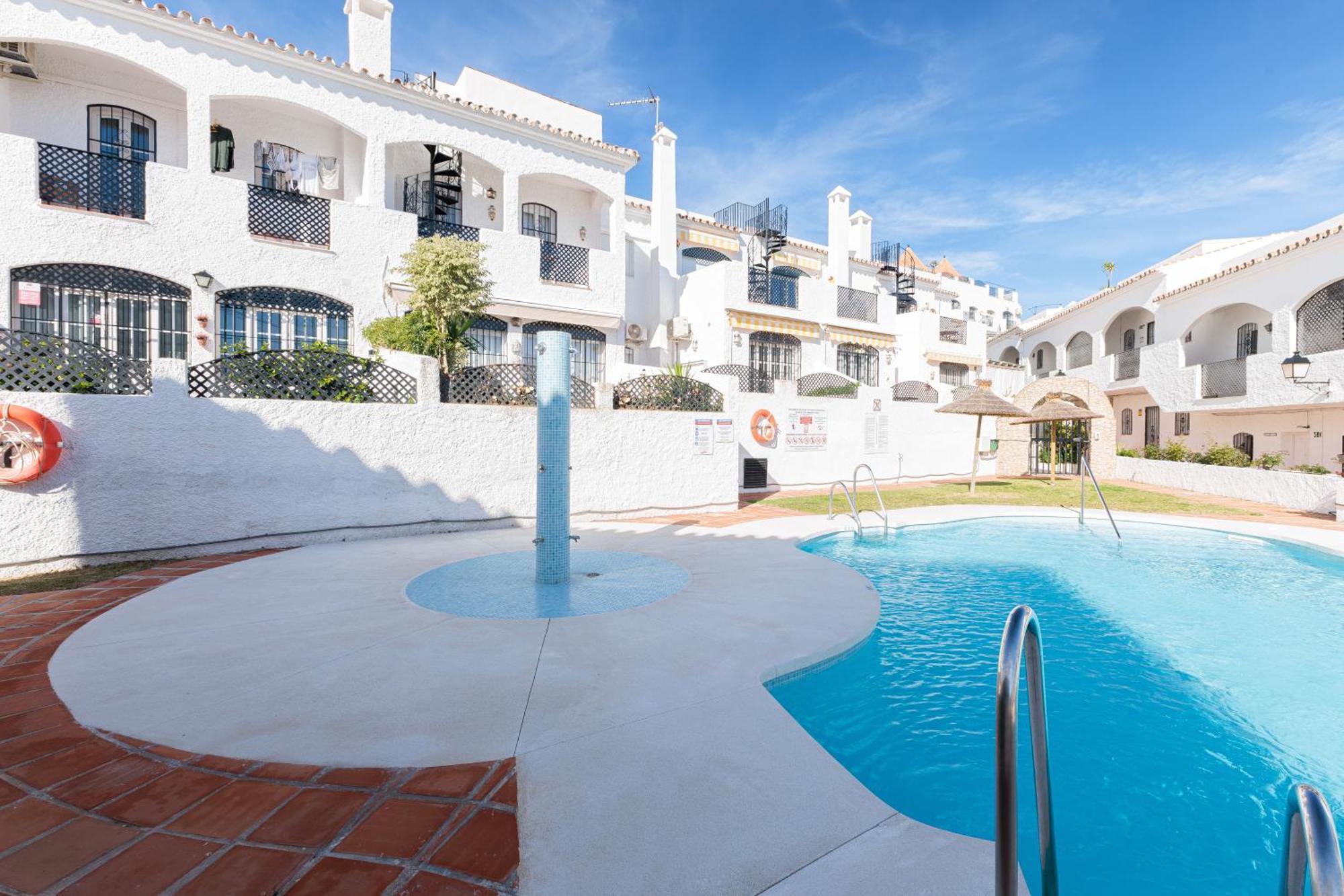 1 Bedroom In Verano Azul, Free Wi-Fi Nerja Exterior foto